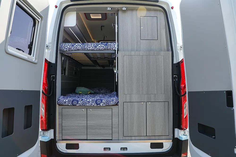 全新B311豪享版房車，邀你一起探尋東方之美