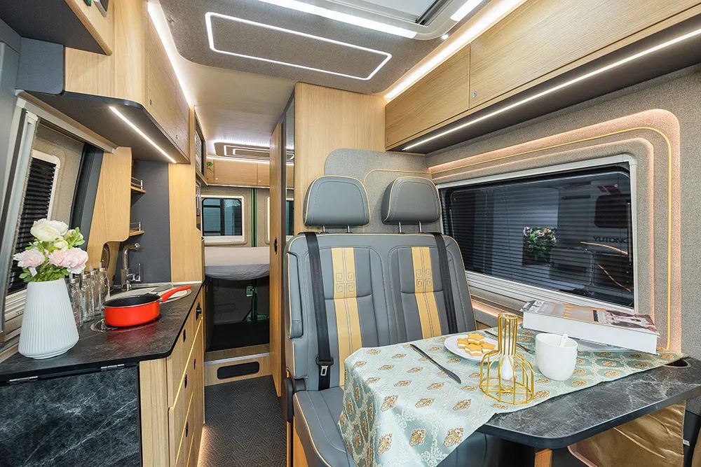 享受這一刻的自由，全新一代B530房車，悅享生活熱愛