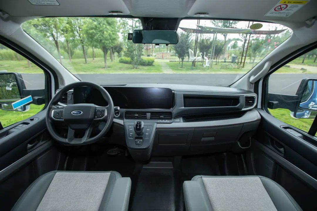 C520豪華版T型房車，陪你肆意奔赴每一場山海