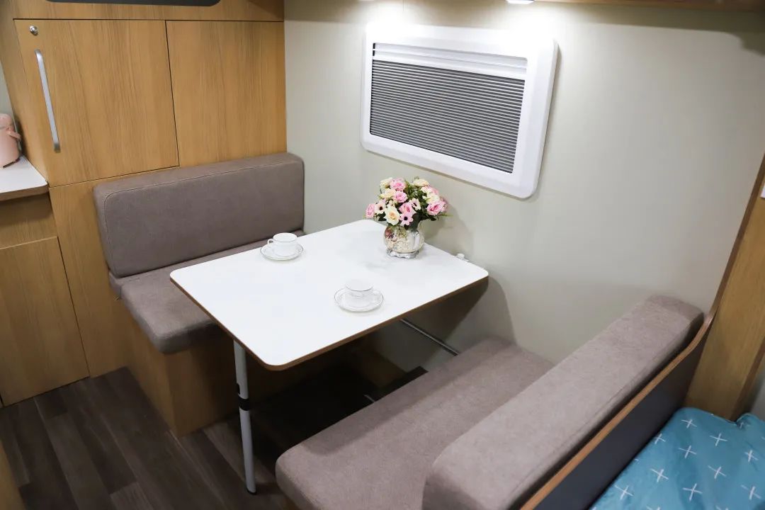 超大空間，舒適旅居，T310公路版拖掛房車