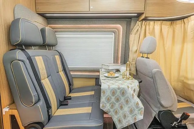 4.13洛陽(yáng)房車展：宇通B530橫置床版，高品質(zhì)，邀你在山海間相見(jiàn)！