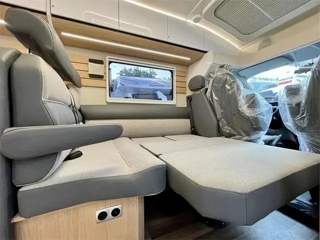 4.13洛陽房車展：宇通C520房車，小額頭大空間，體驗高品質旅居！