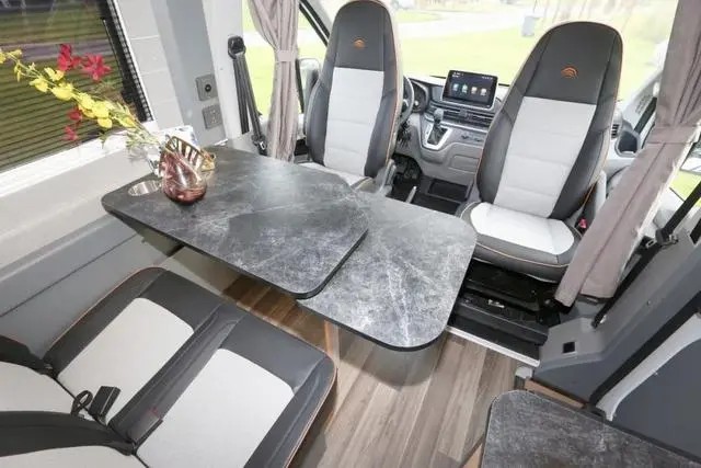 宇通B311縱置床房車，大廠品質(zhì)，高端體驗(yàn)！