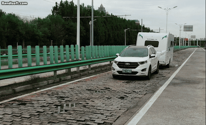 一路美景，一路美食，T512公路版拖掛雙臺面布局房車