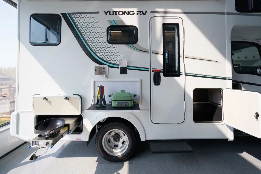 C530大玩家定制版PRO房車 | 不受束縛、隨心而行