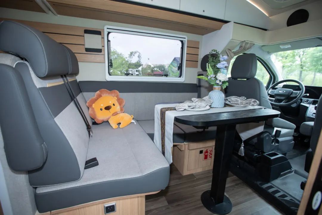 精致旅居，懂你所需——C520豪華版T型房車
